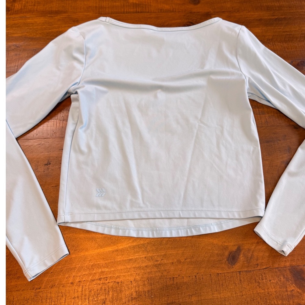 All In Motion Long Sleeve Stretchy Athletic XS Blue Crop Sweetheart Activewear - Picture 3 of 5